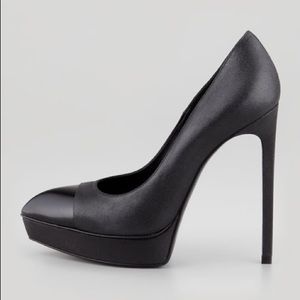 Saint Laurent “Janis” Black cap toe